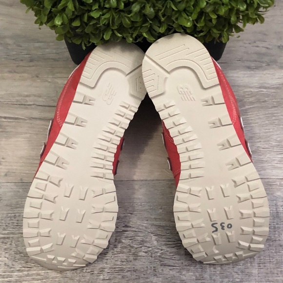 New Balance 574 Chambray Beach Coral NEW Sneakers - Picture 4 of 8